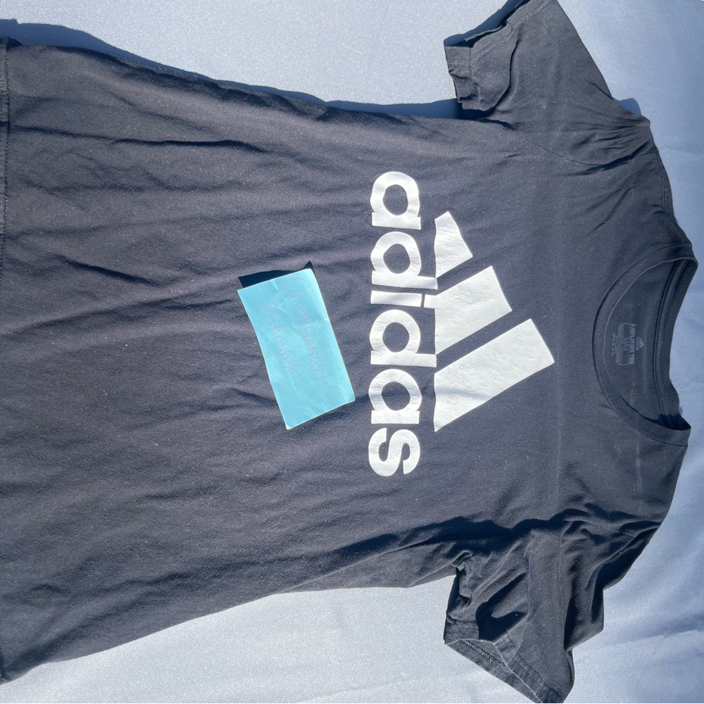 Adidas “Amplifier Tee” Black *BARELY WORN*